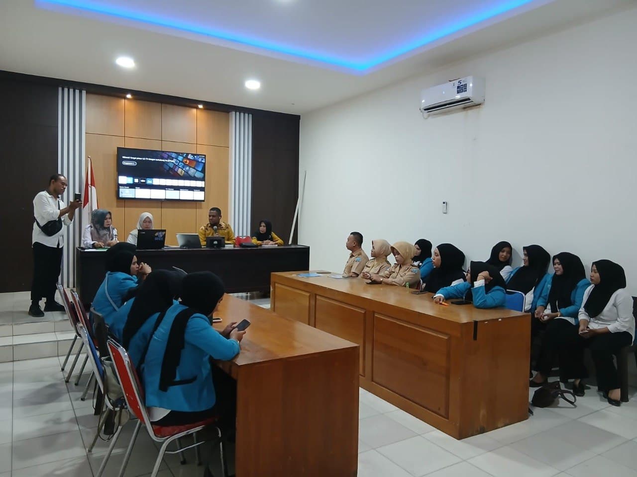 Mahasiswa D4 Administrasi Pemerintahan Daerah UBMG Perdalam Praktik Monitoring dan Pelaporan Kinerja di Inspektorat Kabupaten Bone Bolango